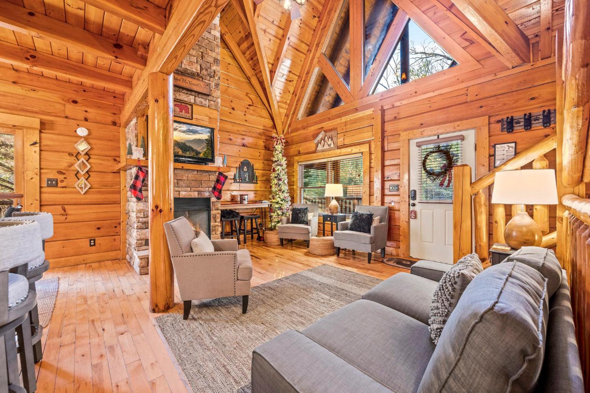 Mountain Laurel Holiday Home Гатлинбург Экстерьер фото