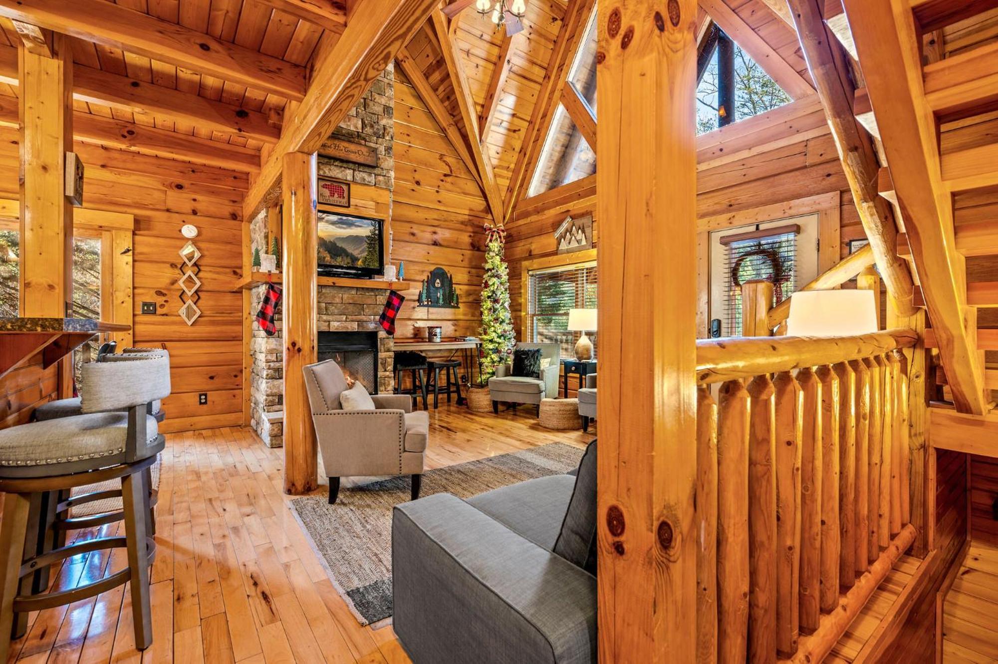 Mountain Laurel Holiday Home Гатлинбург Экстерьер фото