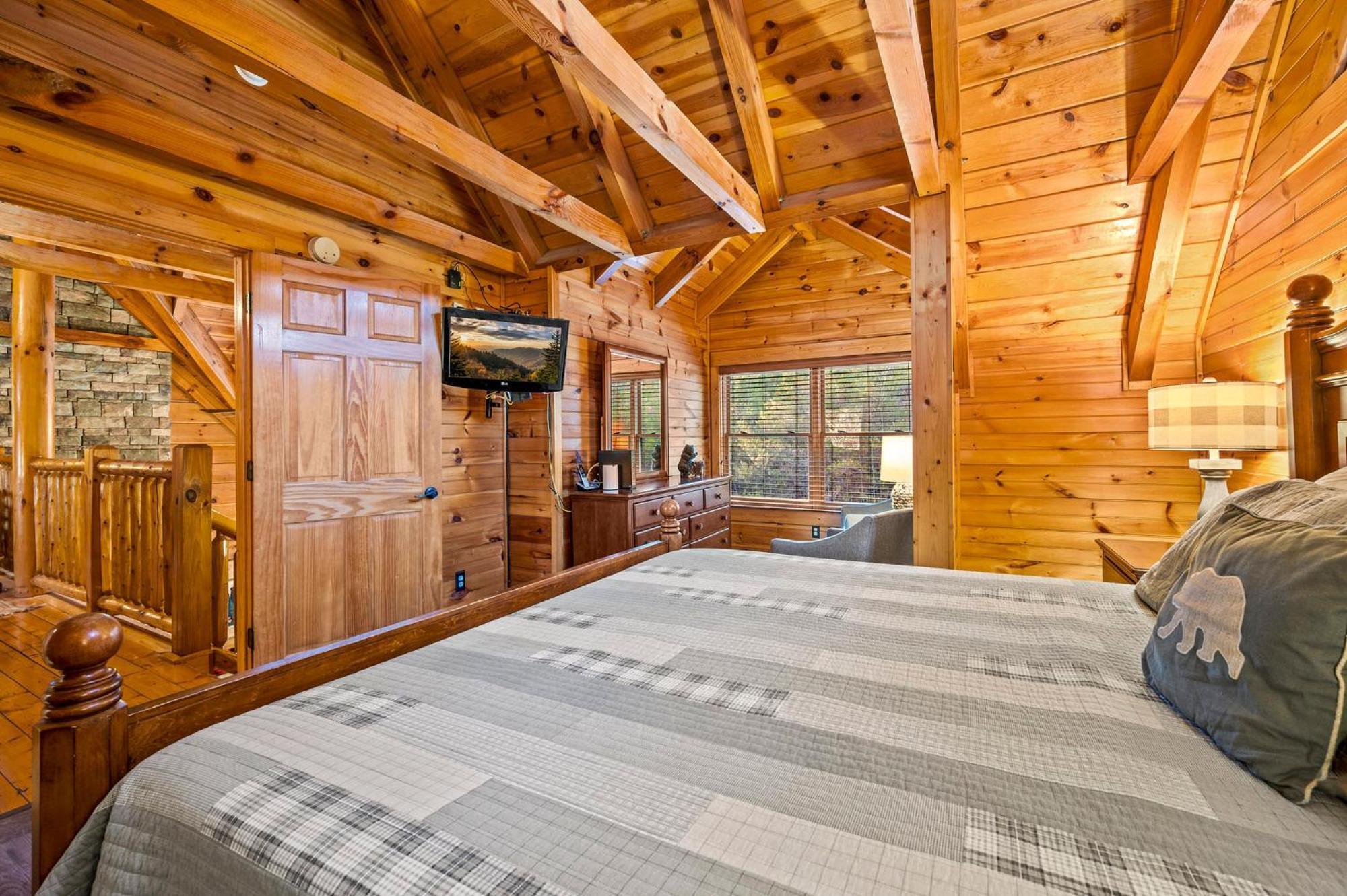 Mountain Laurel Holiday Home Гатлинбург Экстерьер фото