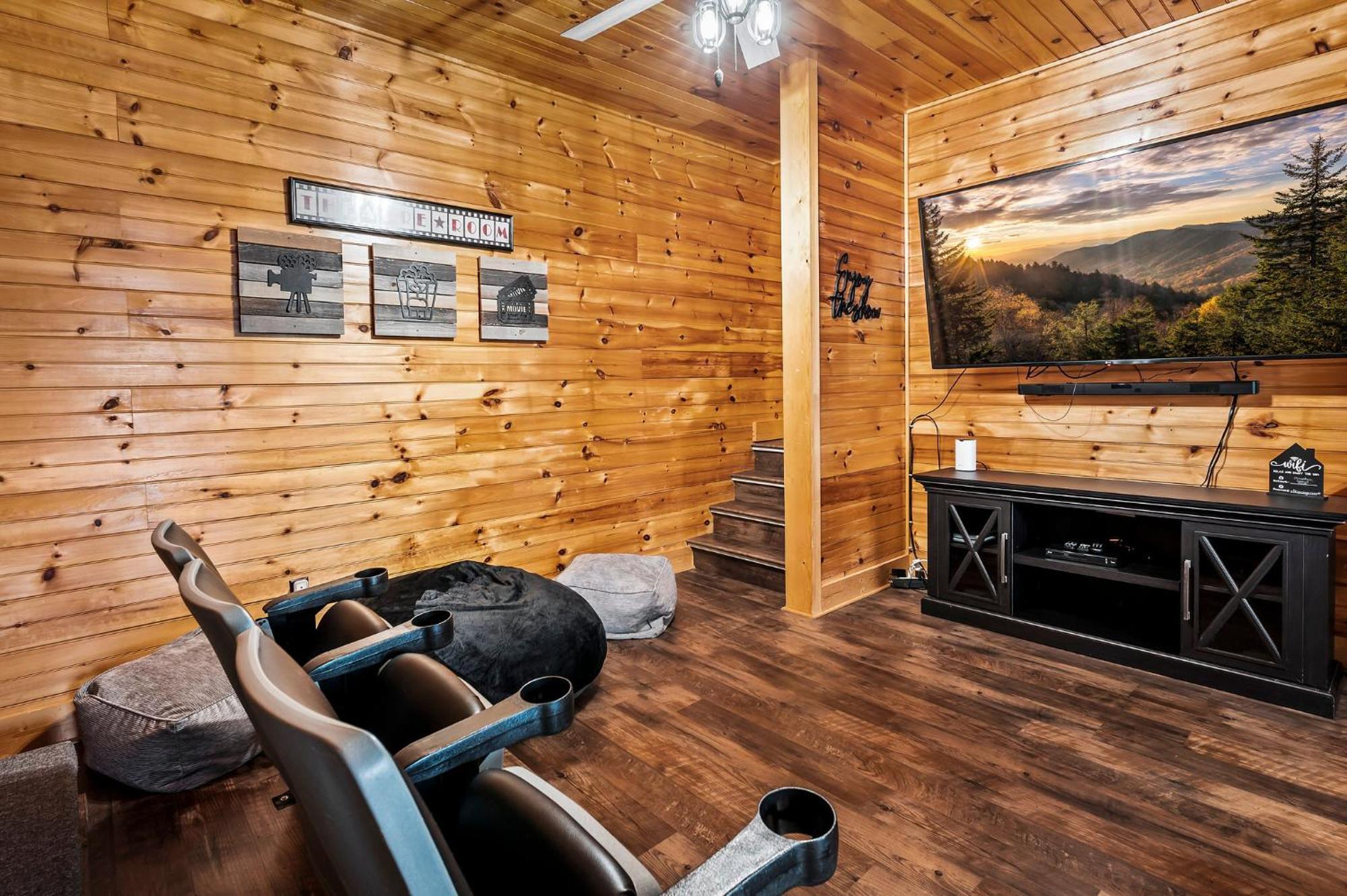 Mountain Laurel Holiday Home Гатлинбург Экстерьер фото